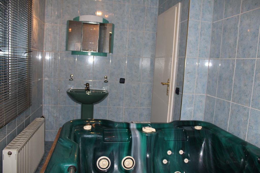 Zimmervermietung Gotha Exteriér fotografie